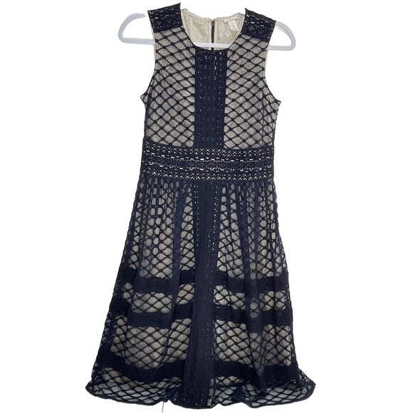 Sundance Dresses & Skirts - Sundance Dress Women's Blue Embroidered Mesh In Diamond Floral Pattern Sz 2